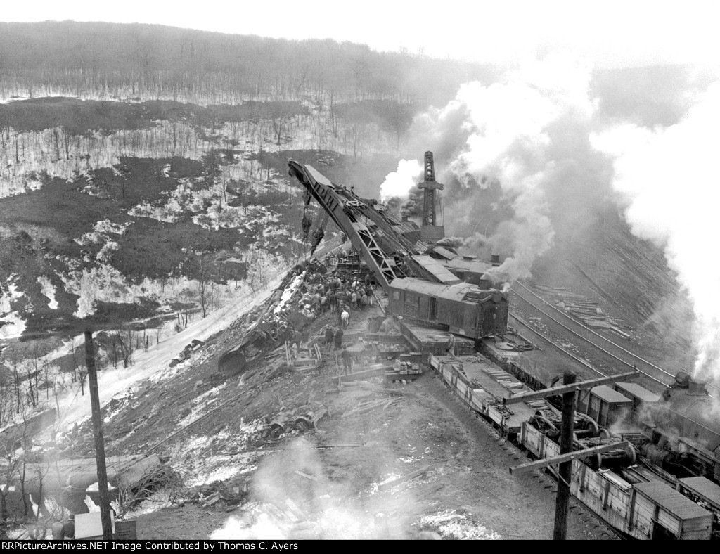 PRR "Red Arrow" Wreck, Recovery, #10 of 14, 1947